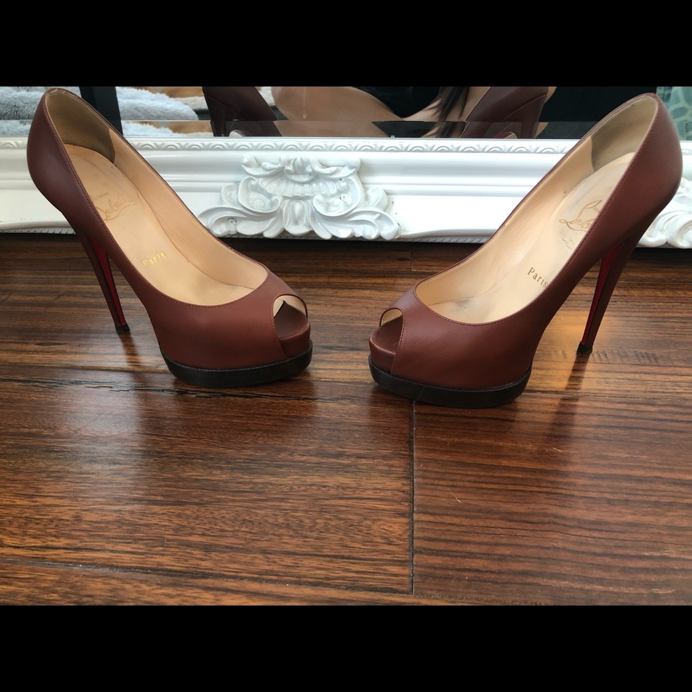 Christian Louboutin wine brown heels